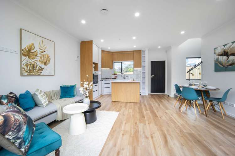 70D Golf Road New Lynn_23