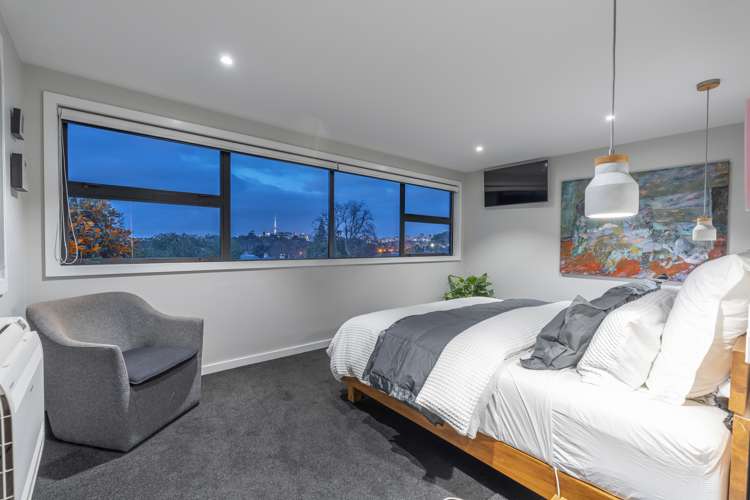 4b Finch Street Morningside_15