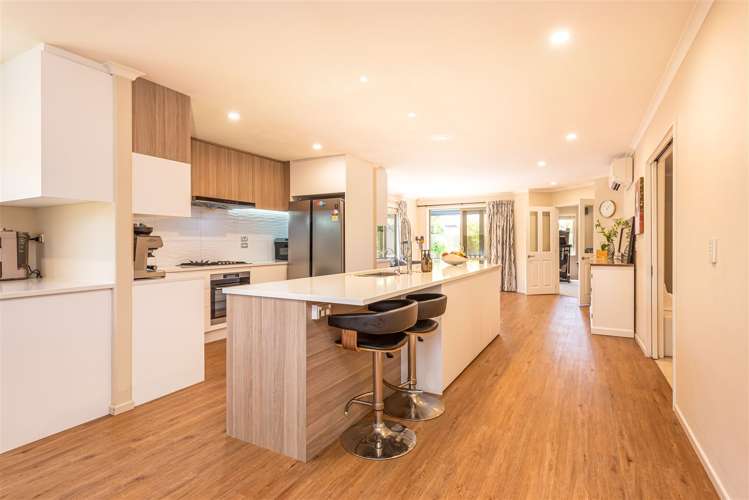 18 Eaglesome Avenue Aidanfield_5