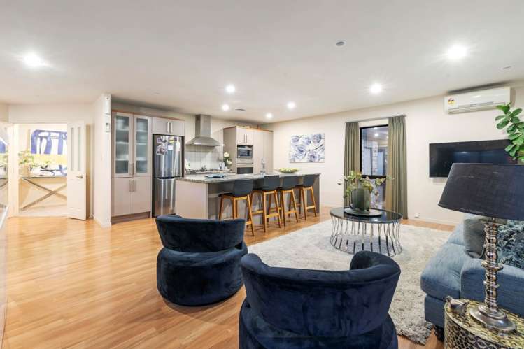 274 Murphys Road Flat Bush_9