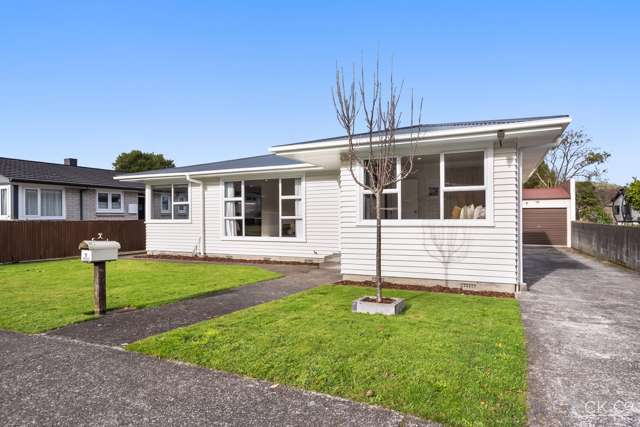 Fresh, Fabulous & Move in Ready!