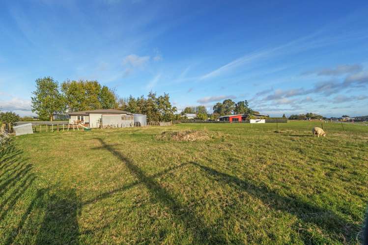 55 Roots Street East Feilding_17
