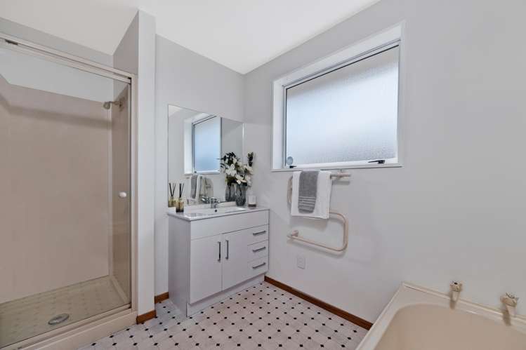 7a Dinton Street Russley_14