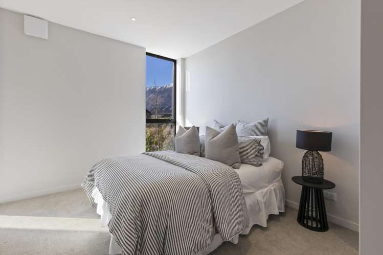 19/2 McKinlay Lane Jacks Point_10