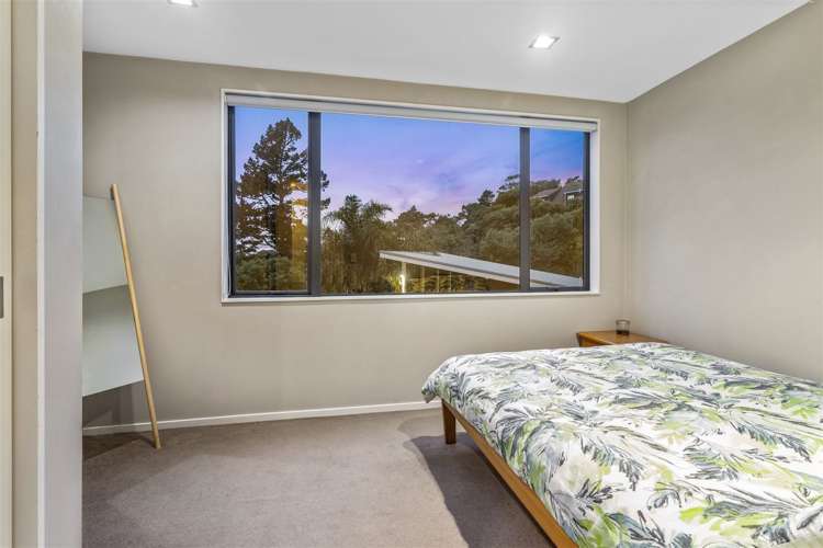 A103/525 East Coast Road Browns Bay_8