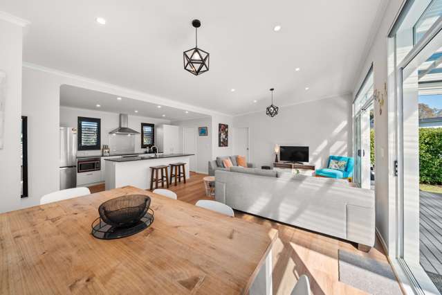 32 Burgundy Drive Martinborough_1