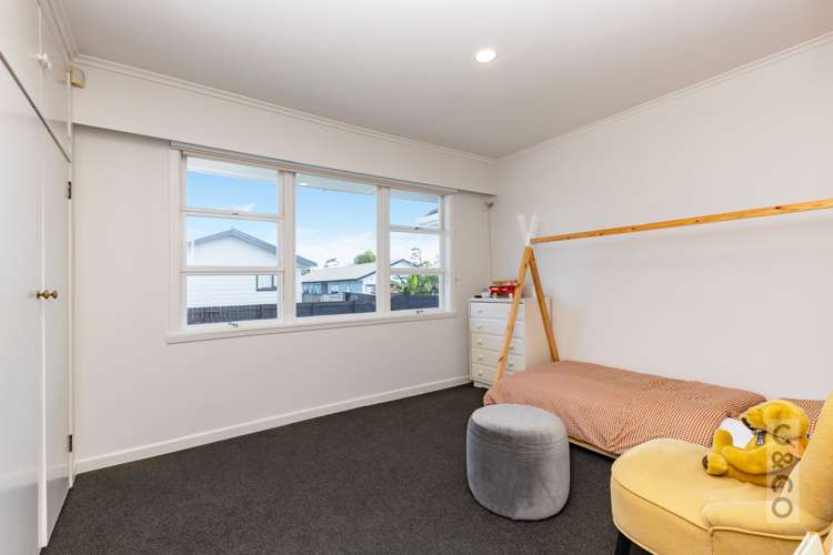 15a Springs Road Parakai_10