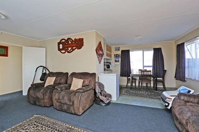 13 Diaz Drive Flaxmere_3