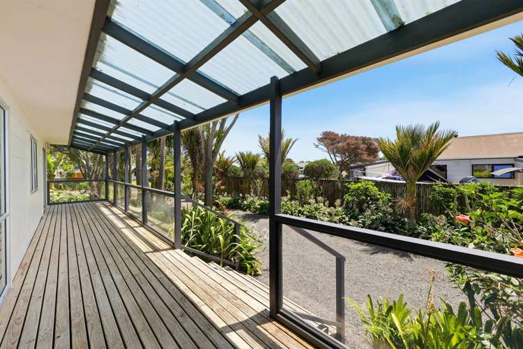 47 Taihiki Road Clarks Beach_24