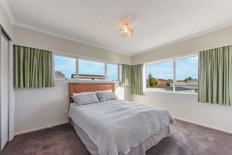 2 Coach Place Brightwater_12