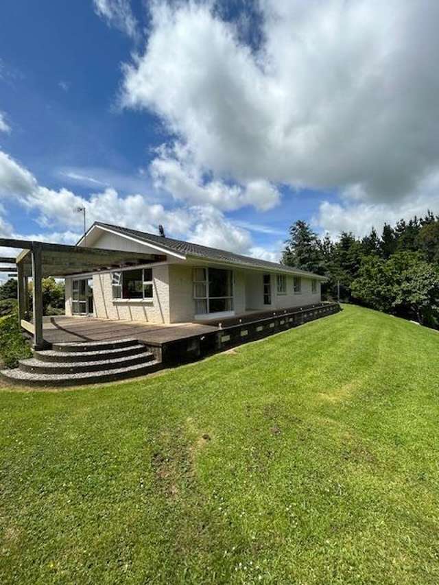 Hiwinui - Four Bedrooms