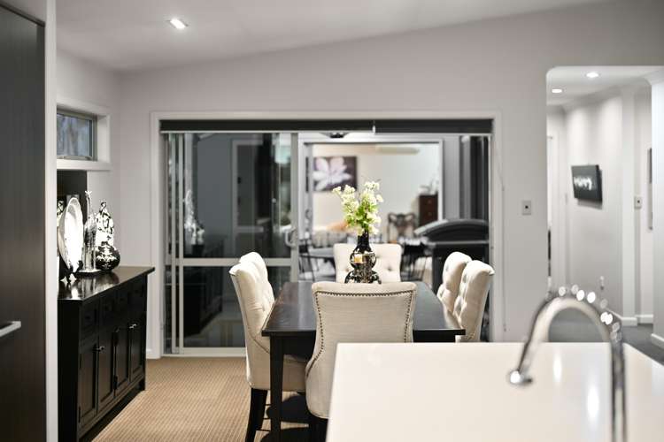 902 River Road Queenwood_9