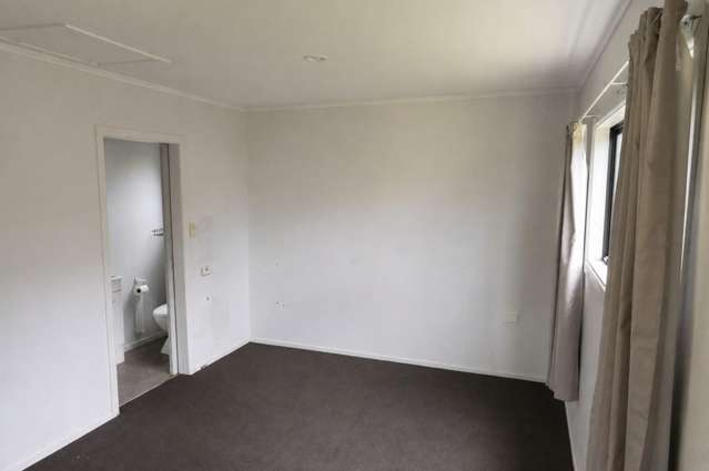 A/22 Anzac Street Gisborne_4