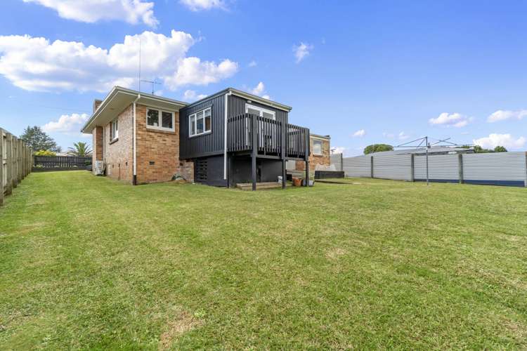 131 Russell Road Huntly_19