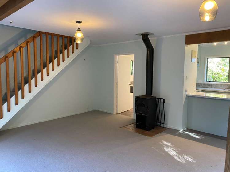 281 Huia Road Titirangi_5