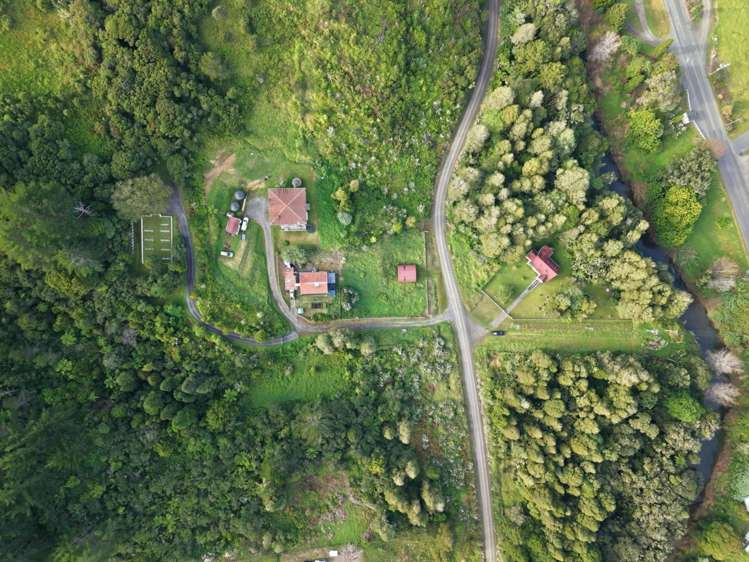 36A Takahue Saddle Road Broadwood_25