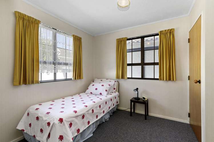 4/3 Islington Street Trentham_15