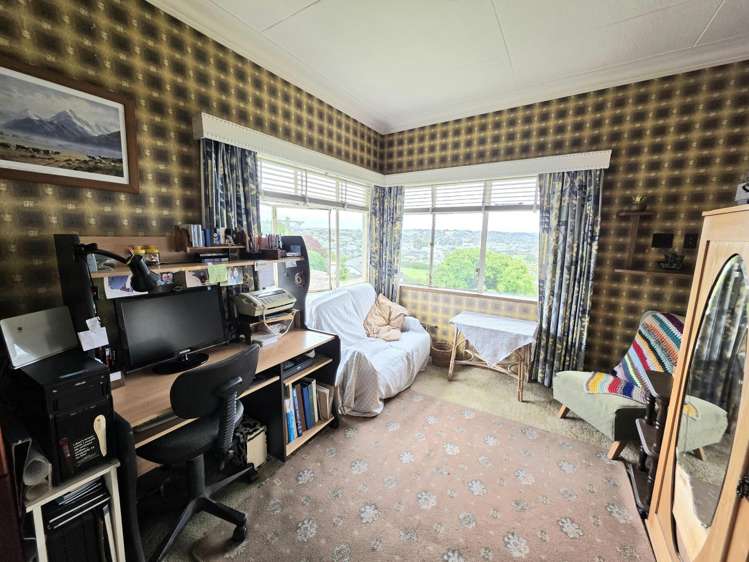 2 Avon Street South Hill_16