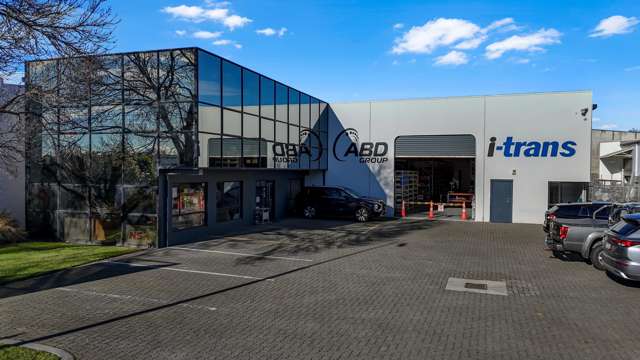 Well positioned industrial in Middleton