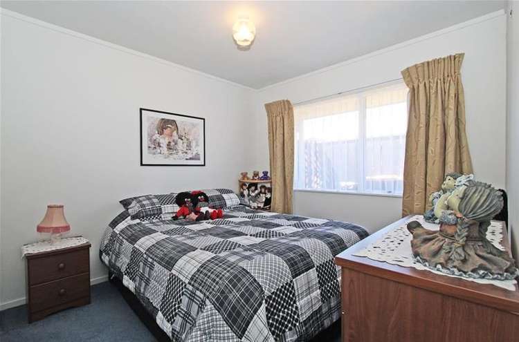 2/16 Andrew Street Stoke_10