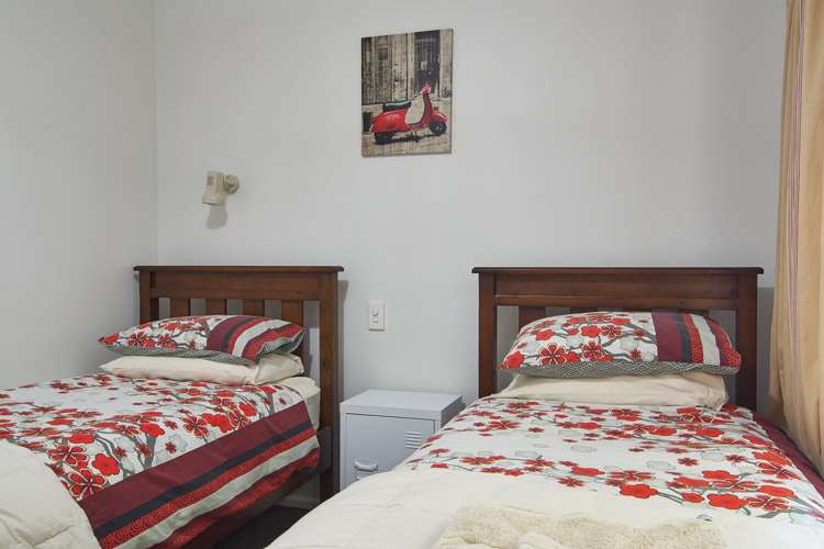 3/98 Office Road Merivale_10