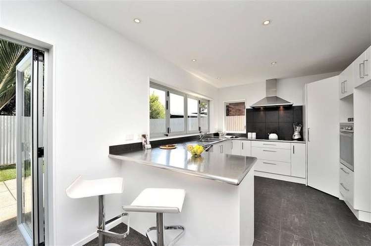 8 Derry Street Greenlane_5