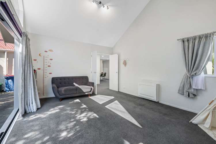 19a Masterton Road Rothesay Bay_18