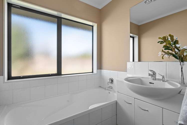 6 Peel Close Rolleston_16