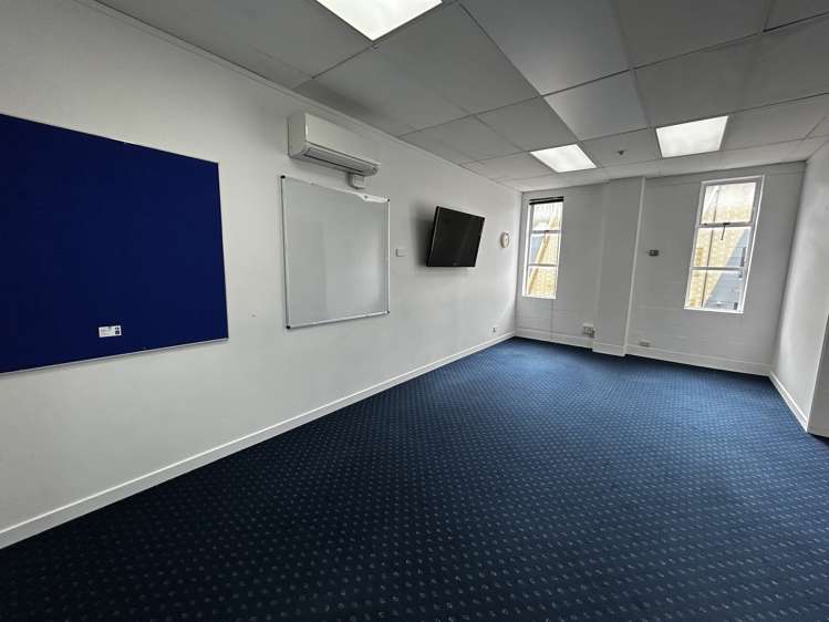 23 Dowling Street Dunedin Central_8