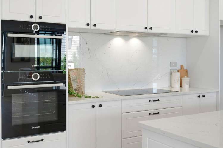 20 Headsail Drive Long Bay_10