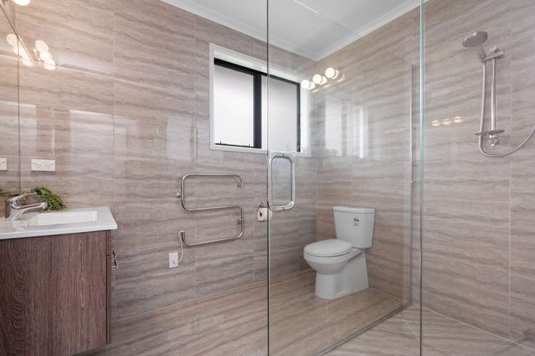 8 Lanyard Place One Tree Point_22