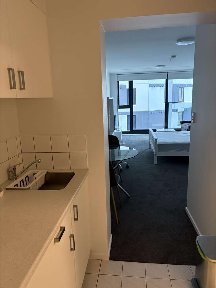 11G/3 Whitaker Place Auckland Central_3