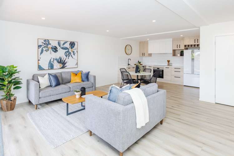 2/14 Hammond Street Hamilton Central_5