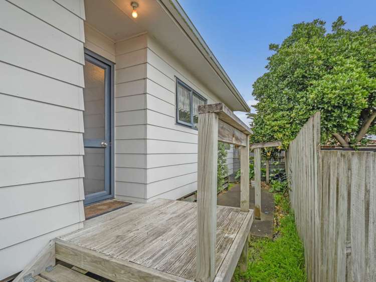 49A Thatcher Street Castlecliff_17