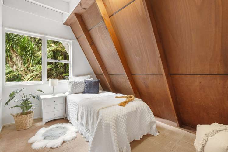 117 Woodlands Park Road Titirangi_13