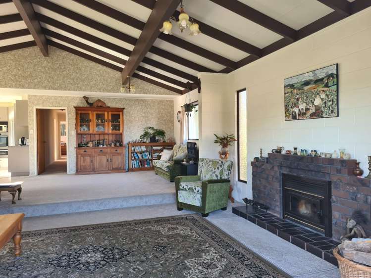 629 Mountain Road Maungaturoto_8