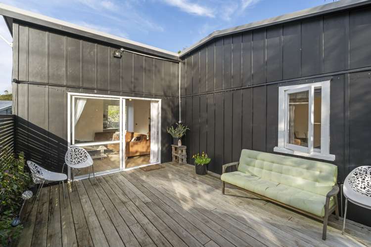 108 Atkinson Road Titirangi_18