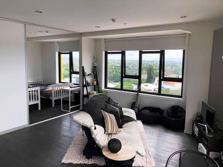 710/20 Mccrae Way New Lynn_1