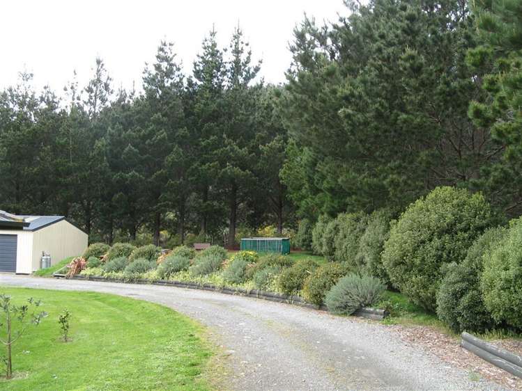 196c Wise Street Wainuiomata_16