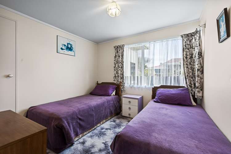 15 Walsh Road Westown_14