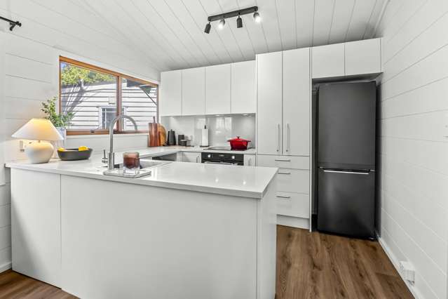 27 Rotoiti Avenue Pakuranga Heights_3