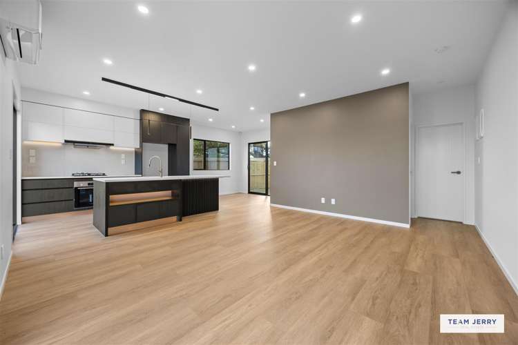 339C Bucklands Beach Road_3