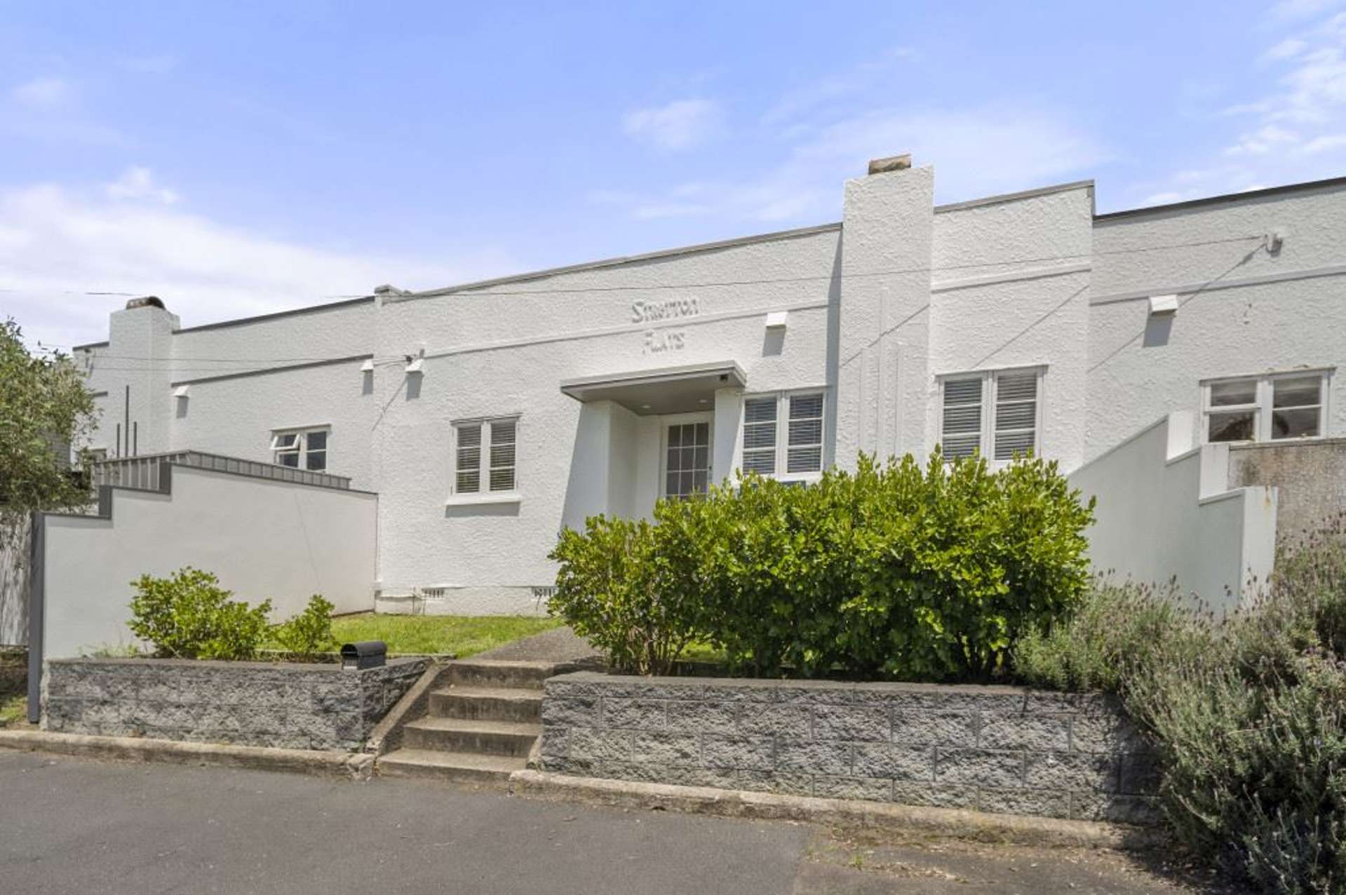 2/27 Calliope Road Devonport_0