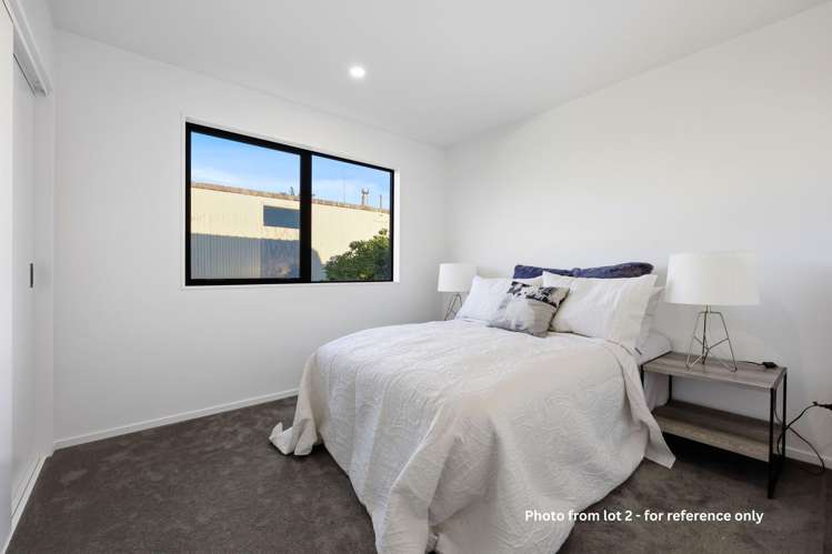Lot 1-6/18 Sunnyhill Crescent Sunnyhills_17