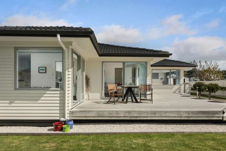 8 Sandleigh Drive_3