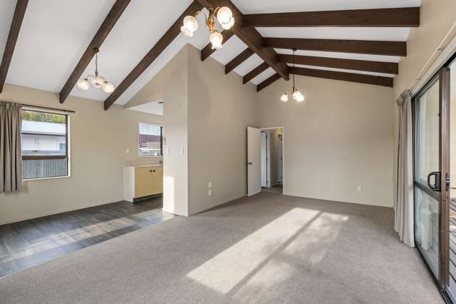 2/279 Main South Road Hornby_3