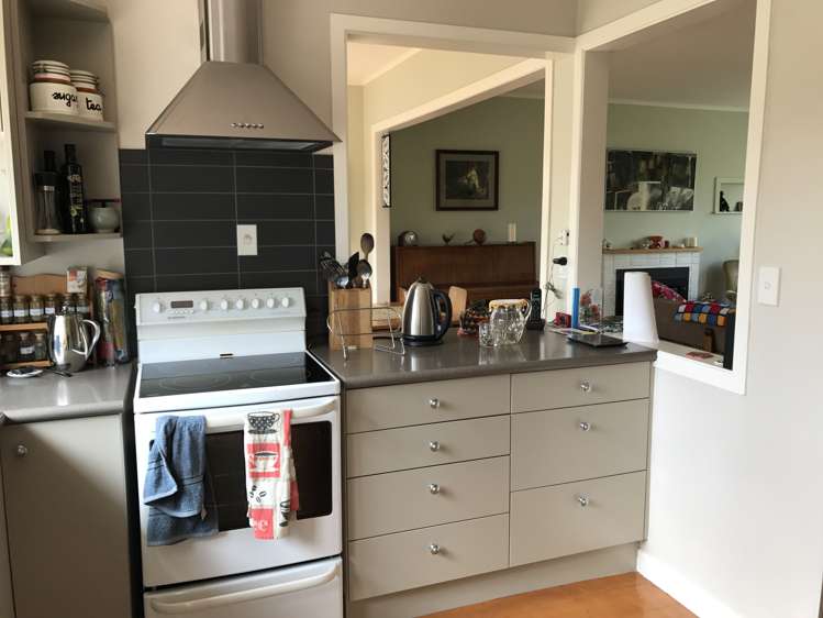 46 Fairmount Road Titirangi_7