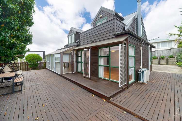 8 Marshall Laing Avenue Mt Roskill_23