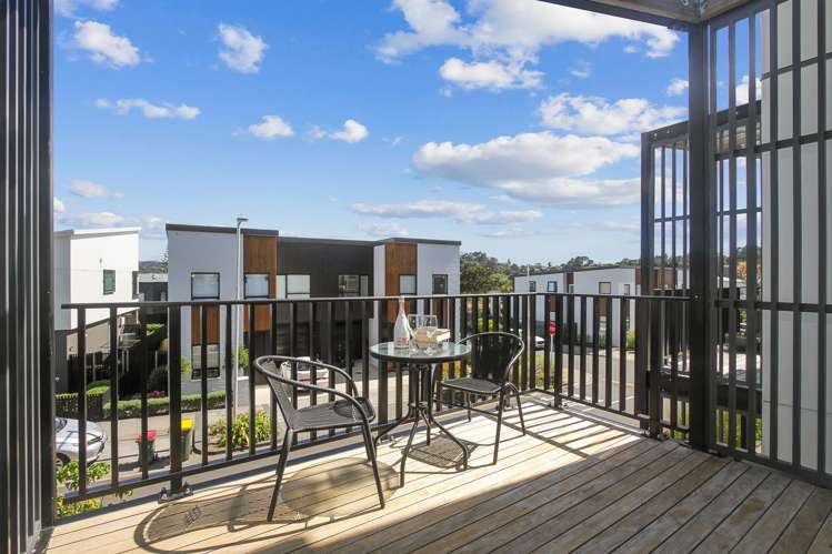 27 Marine Parade Hobsonville_6