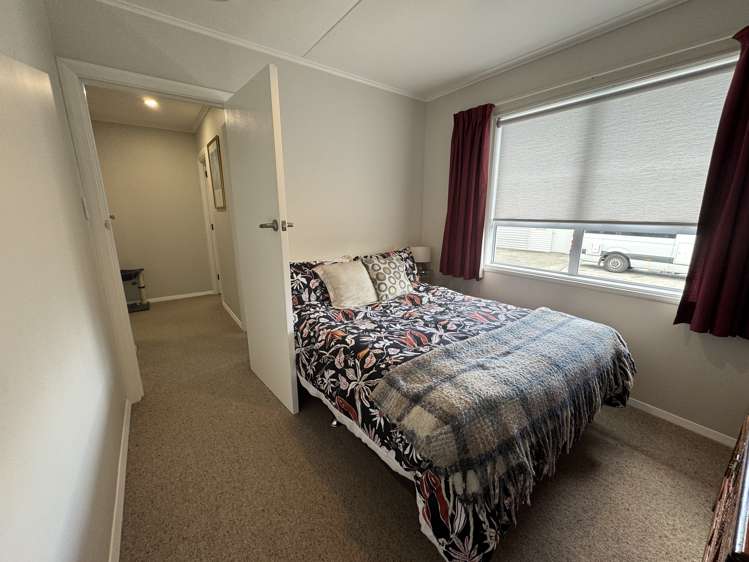 20 Jull Crescent Waipukurau and Surrounds_13